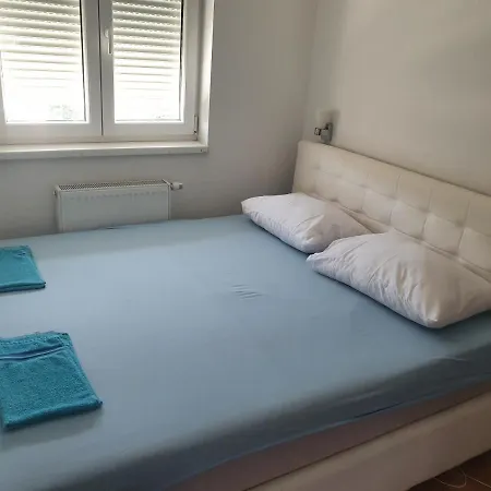 Lana Spo 07 Lägenhet Tuzla